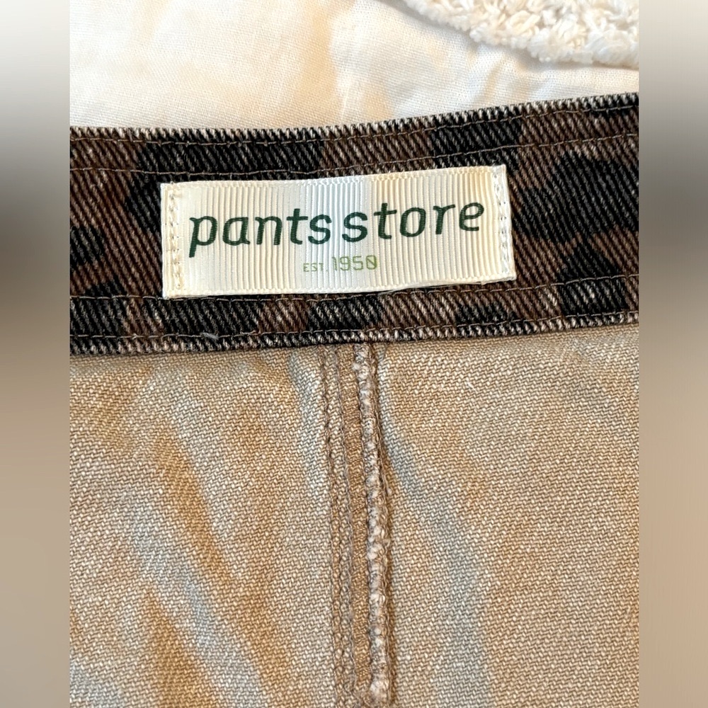Pants Store Y2k Leopard Print Skirt. Mini. Women Sz: S Front Exposed Zipper. — image 5 of 8